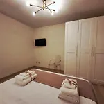 Alloggio per agriturismo Podere Sant' Agnese *
